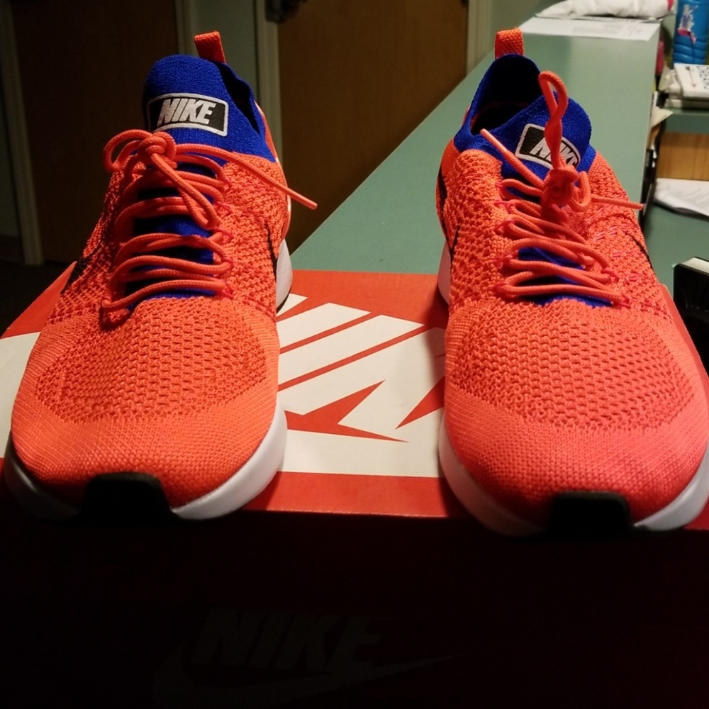 Just REDUCED! AGAIN... Mens Nike Sneakers
